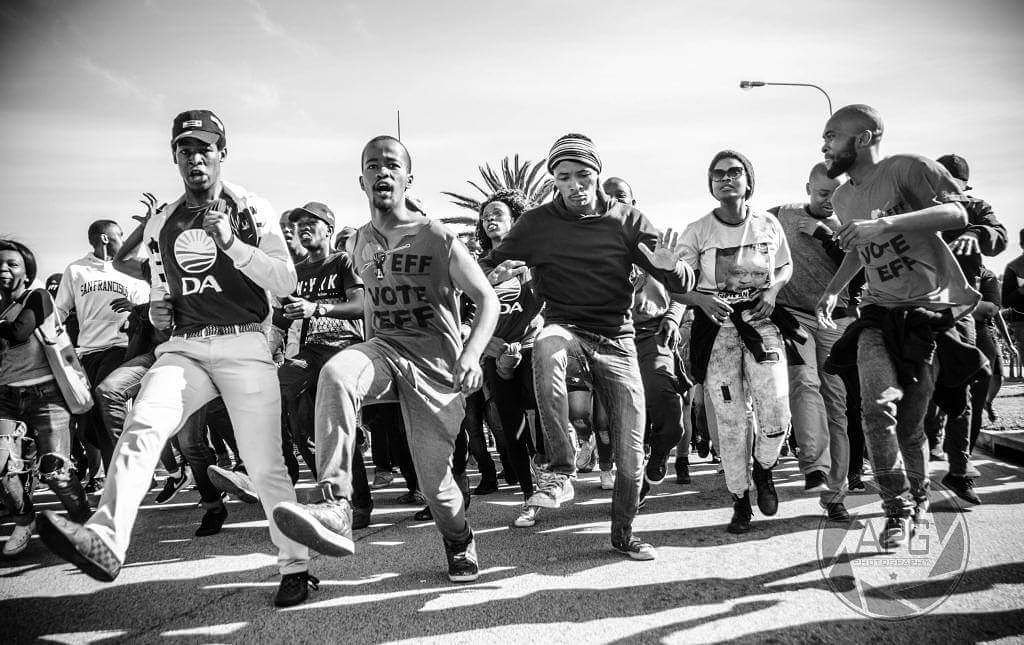 SirAndyPants's tweet photo. #nmmufmf #nmmu #nmmufeesmustfall #feesmustfall #nmmushutdown #pe https://t.co/N8W7gH4Hul