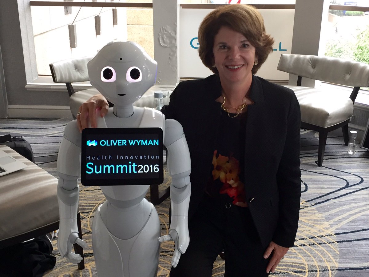 kay_pasa's tweet photo. @MosaicHealth1 CEO @MaureenMosaic #meetPepper @OliverWyman Health Innovation Summit #OWHIC https://t.co/Wrn3MgQbF0