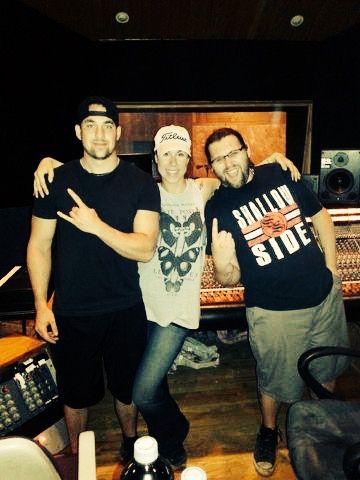 #ThrowbackThursday to our session <a href="/DreamlandRec/">Dreamland Studios</a> #recordingstudio