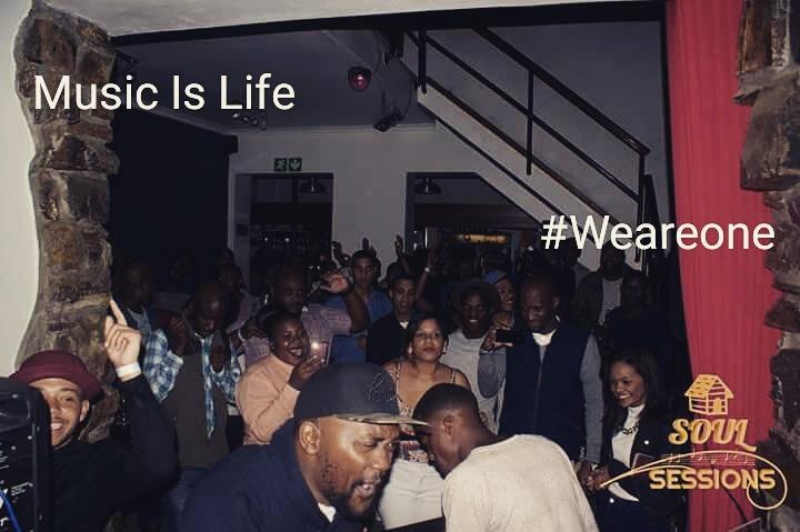 SoulSessionsCT's tweet photo. #WeLoveSoulSessions #24SEP2016 #BazingarBar #EkhayaBrewery
Tickets avail: https://t.co/EtIGniwcvw &amp; Pick n Pay 👌👌👌👌 https://t.co/TUi2H0uC8r