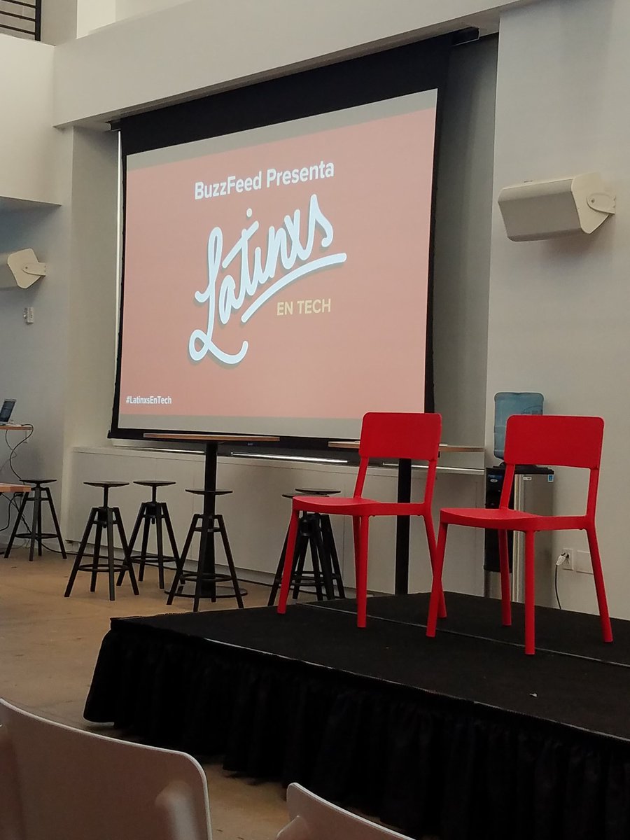 elizabethsrold's tweet photo. At BuzzFeed headquarters, listening to reggaeton while waiting for #latinxentech to start! Love it! @BuzzFeed #HispanicHeritageMonth https://t.co/4QrOPLmG3o