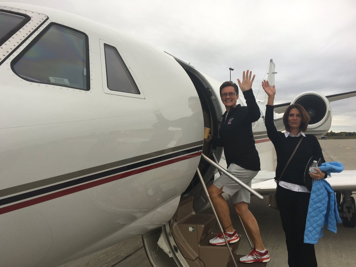 Netter32's tweet photo. Next stop Vegas!!! #FriendsGolf https://t.co/pkM6orv32S