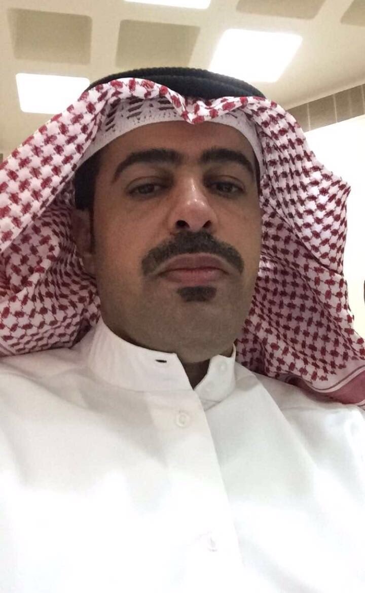 ANZH_NEWS's tweet photo. عضو المجلس البلدي / محمد نافع الدهمشي العنزي . يهنىء خادم الحرمين الشريفين وولي عهده وولي ولي عهده والشعب السعودي بمناسبة 
 #اليوم_الوطني https://t.co/5s0F93Hteo