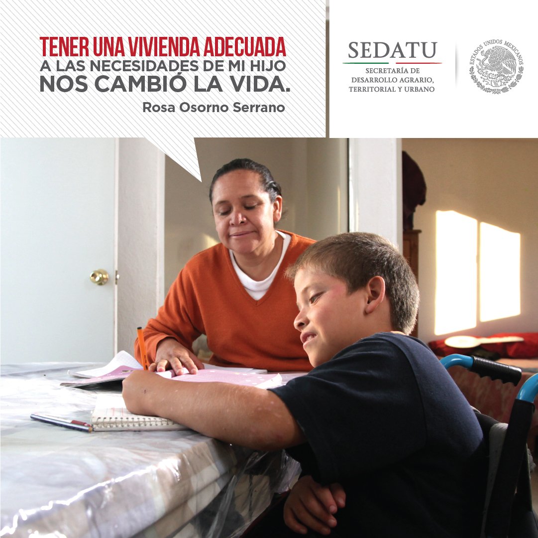 Rosario_Robles_'s tweet photo. Las familias mexicanas merecen hogares adecuados a sus necesidades, y con #ViviendaParaProsperar la de Rosa es una realidad. https://t.co/c2nORZP3Ev