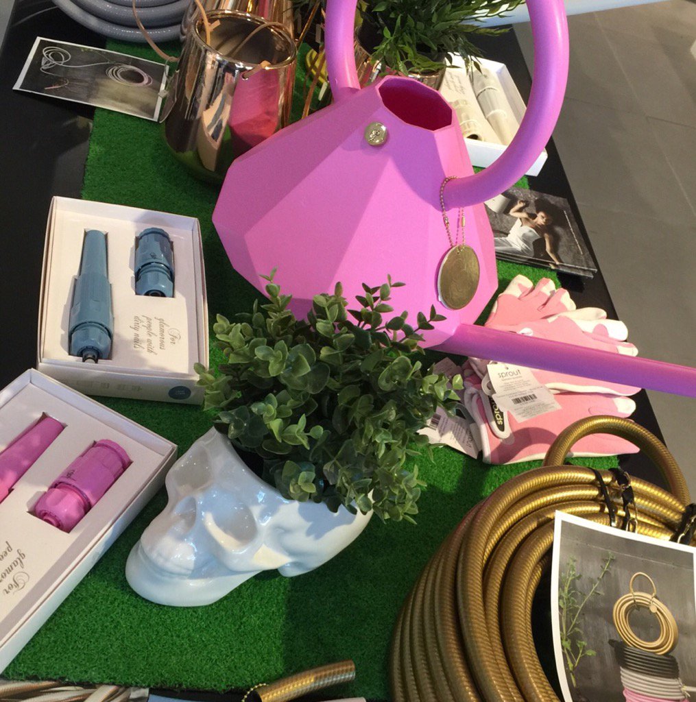 DOMANISHOES's tweet photo. Gardening just got groovy!  — Gardening just got groovy people!!! Swedish brand Garden Gl... https://t.co/P9sFCH9RZN https://t.co/XBVVo1yKOb