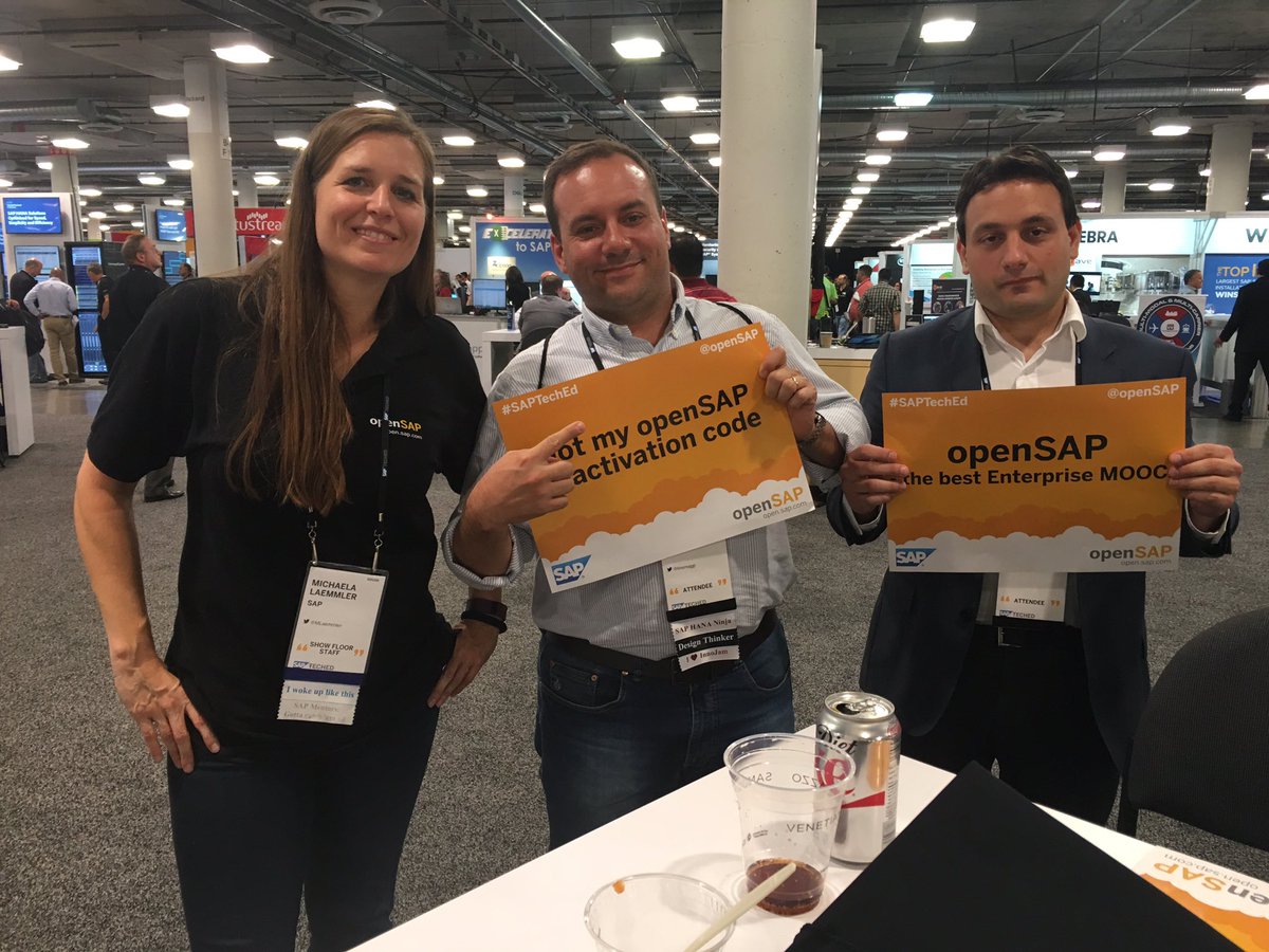 stef_roxx's tweet photo. @openSAP @SAPTechEd #LasVegas. Enjoy learning with @openSAP https://t.co/NIrsYGU6Ks