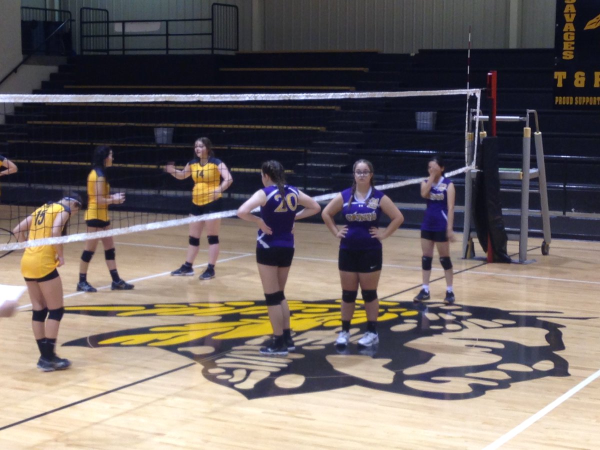 ChickashaVBall's tweet photo. Getting ready to rock Tecumseh! https://t.co/ggOUqbhZ9U