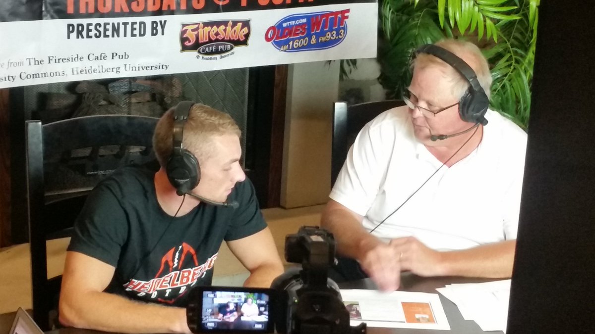 CoachJakubcin's tweet photo. DB Shawn Beltz, great job talking, better job flexing. https://t.co/FWfDim6LaT