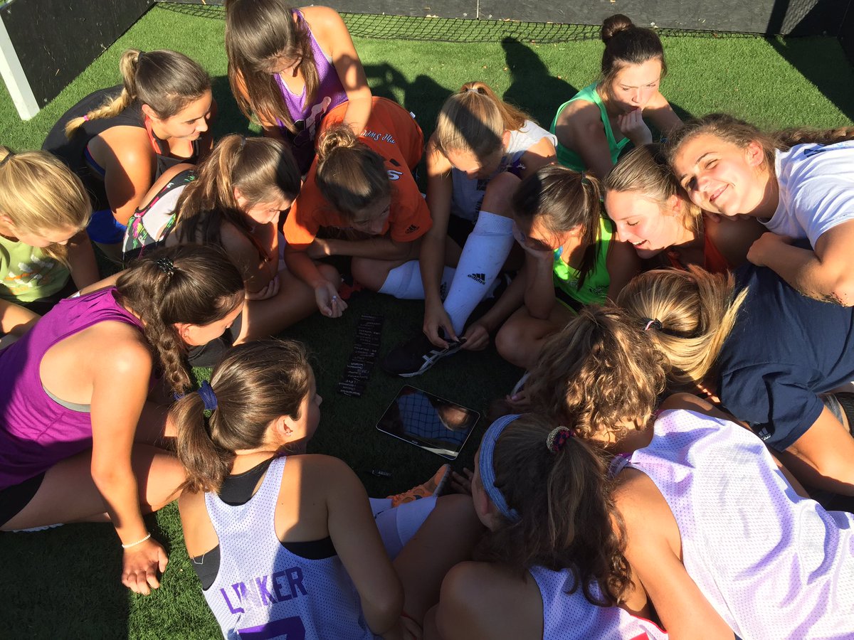 mashfieldhockey's tweet photo. Coach Blessings team building session #noiinteam #weinsteadofme https://t.co/qo8zecxZ8Z