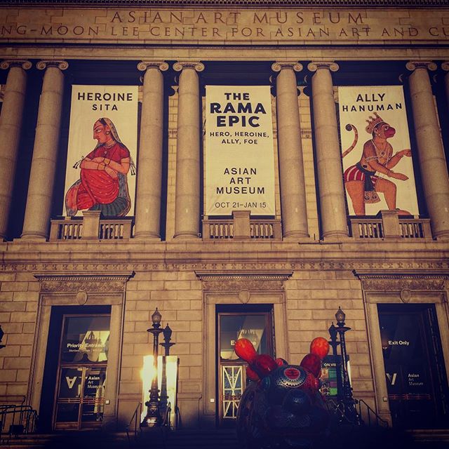 asianartmuseum's tweet photo. Our very own #ArtSpeakInterns caught us looking oh-so-fly last night with our *NEW* #RamaEpic banners >> https://t.co/Ui3WDSX5ZL https://t.co/grqjhrnPD3