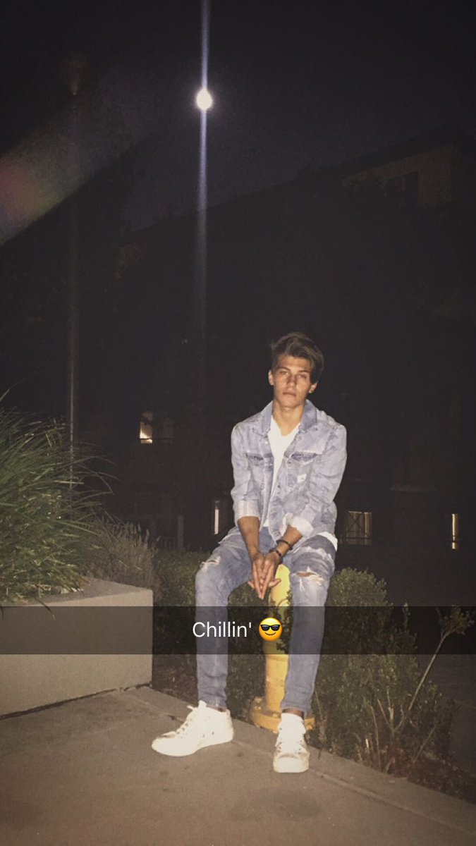 bestofsean's tweet photo. I find this snaps so relaxing, I don't know why 😅😂 https://t.co/GmsgiIHIwQ