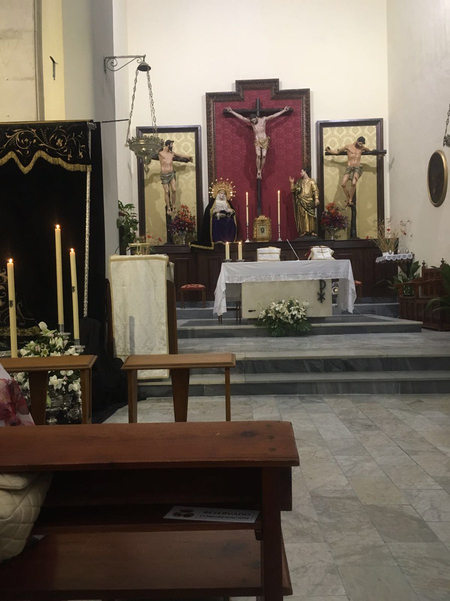 Hoy ha sido la Fiesta de la Virgen de los Dolores, en la cual hemos estado presente en la Solemne Misa.