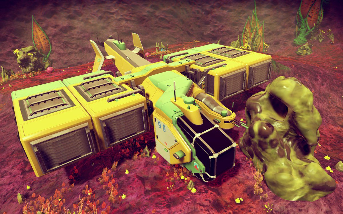 ScenesFromNMS's tweet photo. My new ride &amp; its first awesome parking job... #NoMansSky #NMS #StarshipParkingSimulator2016 #LikeAGlove https://t.co/78G32ackXN