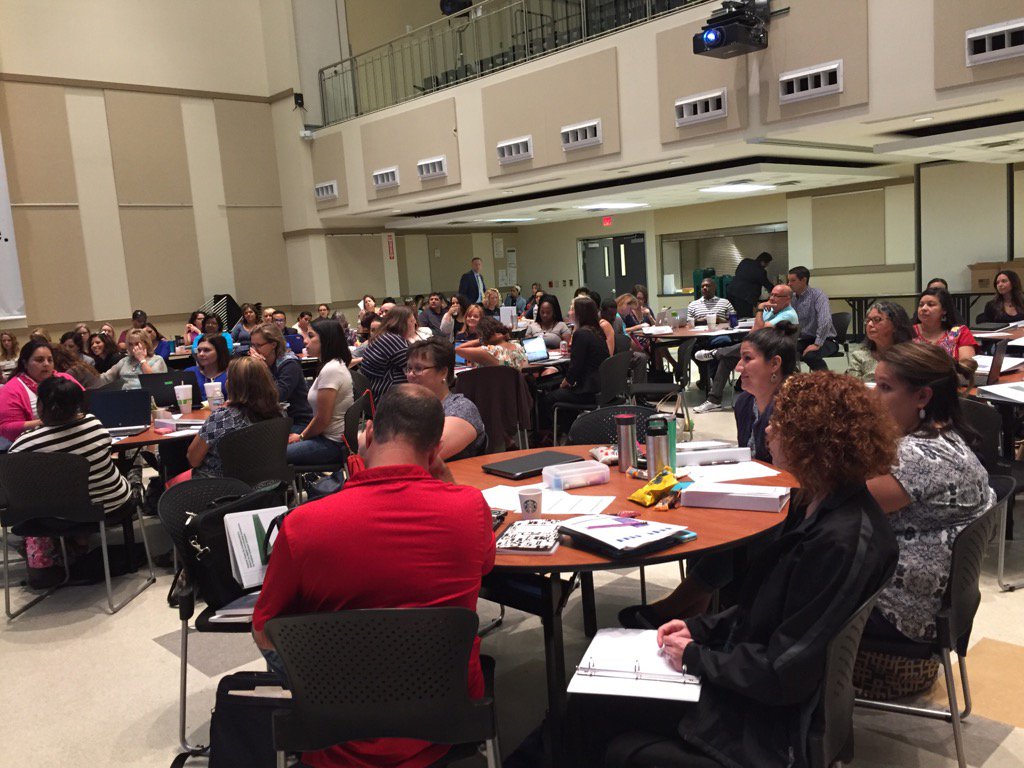 E3Alliance's tweet photo. 25 Central Texas schools working together to improve outcomes for English Language Learners at E3 ExcELL. https://t.co/tuHOkxnCZg
