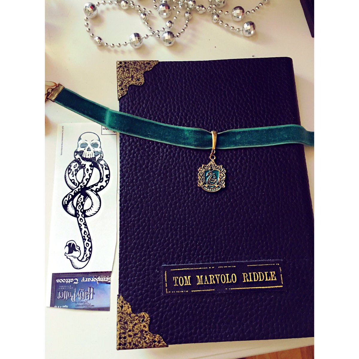 Seriously if I was still in school I'd be slaying the hallways with ma Slytherin pride! 😏😂🐍💚✌🏻️