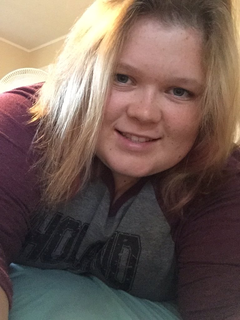 HabsRyan's tweet photo. I love my girlfriend so so much #mine #4ever https://t.co/jMGMDZY6QJ