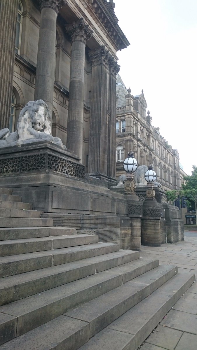 hs_wilkins's tweet photo. GENERALLY, I ENJOY LIONS, STEPS AND RUSTICATION AROUND THE BASE OF CIVIC BUILDINGS. SO THERE WE ARE. #BRODRICK https://t.co/UXT3PhAMv3