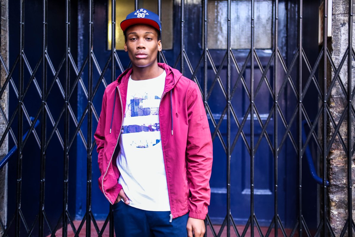 PEAmerica's tweet photo. Lumear from @FirstLondon models this latest #PERRYSTYLE look. Find out more > https://t.co/rURDgxA5YX https://t.co/iBubCpAaJJ