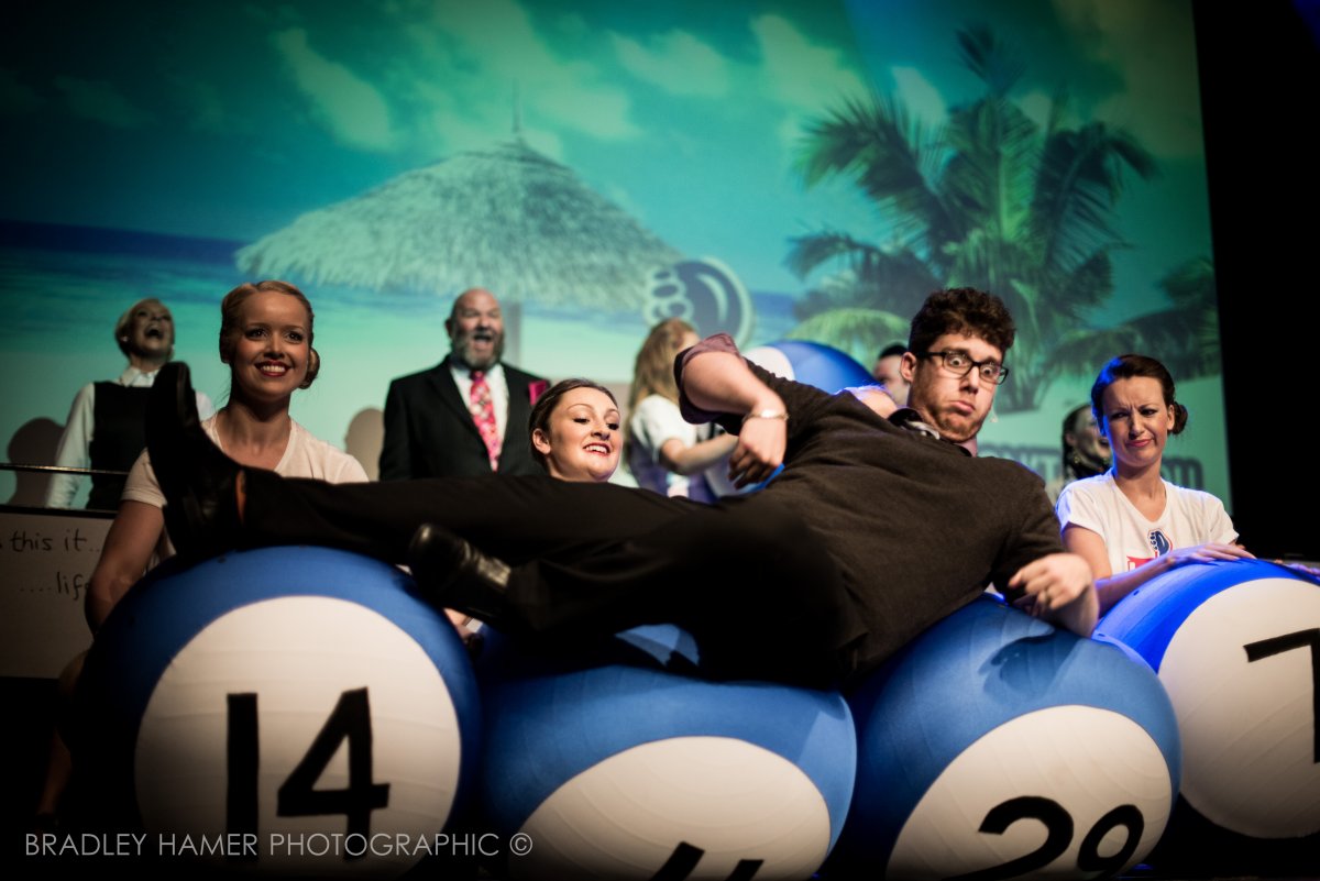 <a href="/STTMUSICAL/">STOP THE TRAIN</a> Merges catchy songs, humour and thought-provoking twists &amp; turns shar.es/1x0Kns <a href="/realuktheatre/">UK Theatre Network</a>