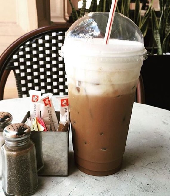 C R A V I N G: a nice icey triple cappuccino