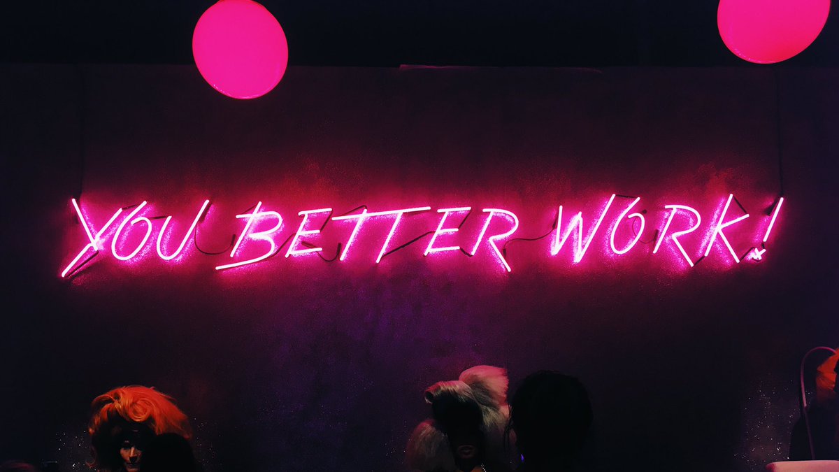 lexingtonline's tweet image. we waited in the long line for @Refinery29&apos;s #29Rooms &amp;amp; it was so worth it 🙌✨ #LexLine 

cc: @brittminetti