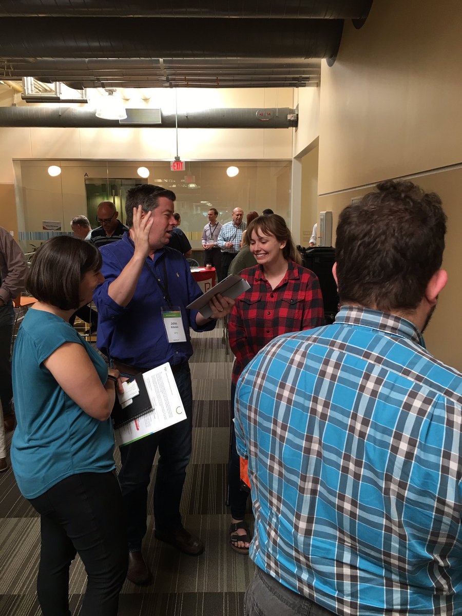 RandyJacques's tweet photo. Partner Fair with @atpay @blackbaud #BlackbaudPartnerSummit2016 https://t.co/G8Ew830v7M