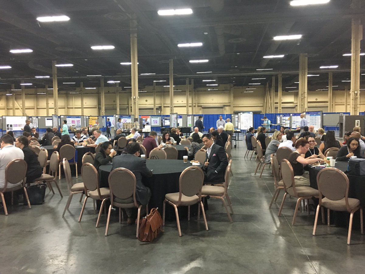 ASCP_Chicago's tweet image. #PathLab2016 attendees start Day 2 networking over a tasty breakfast!