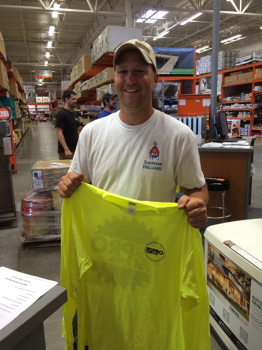 RyanSkuse's tweet photo. Unique painters tried Behr Marquee n loved now shift to HD!  @ErinJelley @chadgee1 @bobsaniga https://t.co/giEda5g0Tx