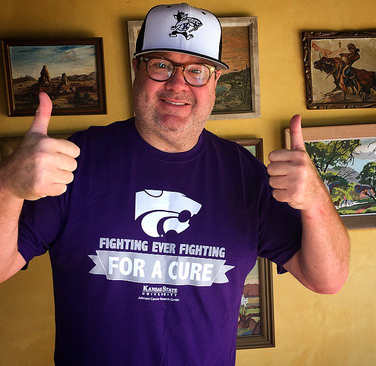 KSU_Foundation's tweet photo. Eric Stonestreet, is helping @KState researchers fight cancer. #KStateInspires https://t.co/6XznEJ430C https://t.co/itBCywdhxe