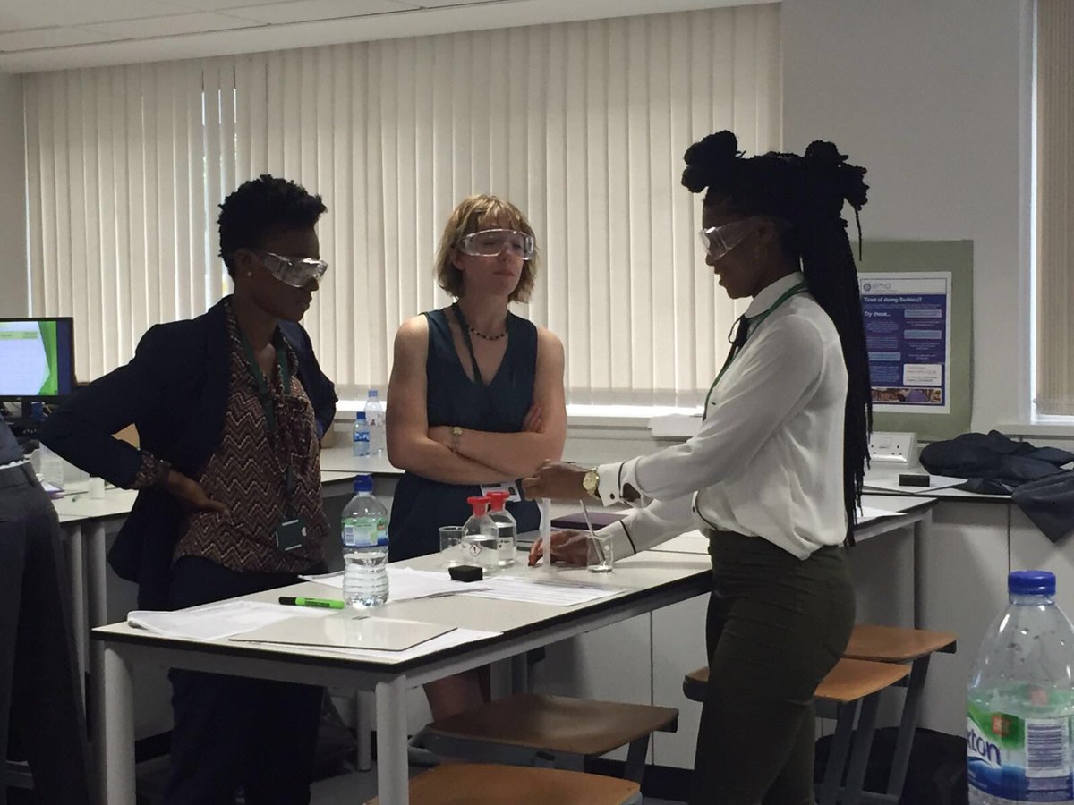 NIoT_ESL_ITE's tweet photo. Such an amazing day of subject training with our expert @HarrisFed consultants #subjectexpertise #HarrisSchoolDirect https://t.co/WAIO3mrRQf