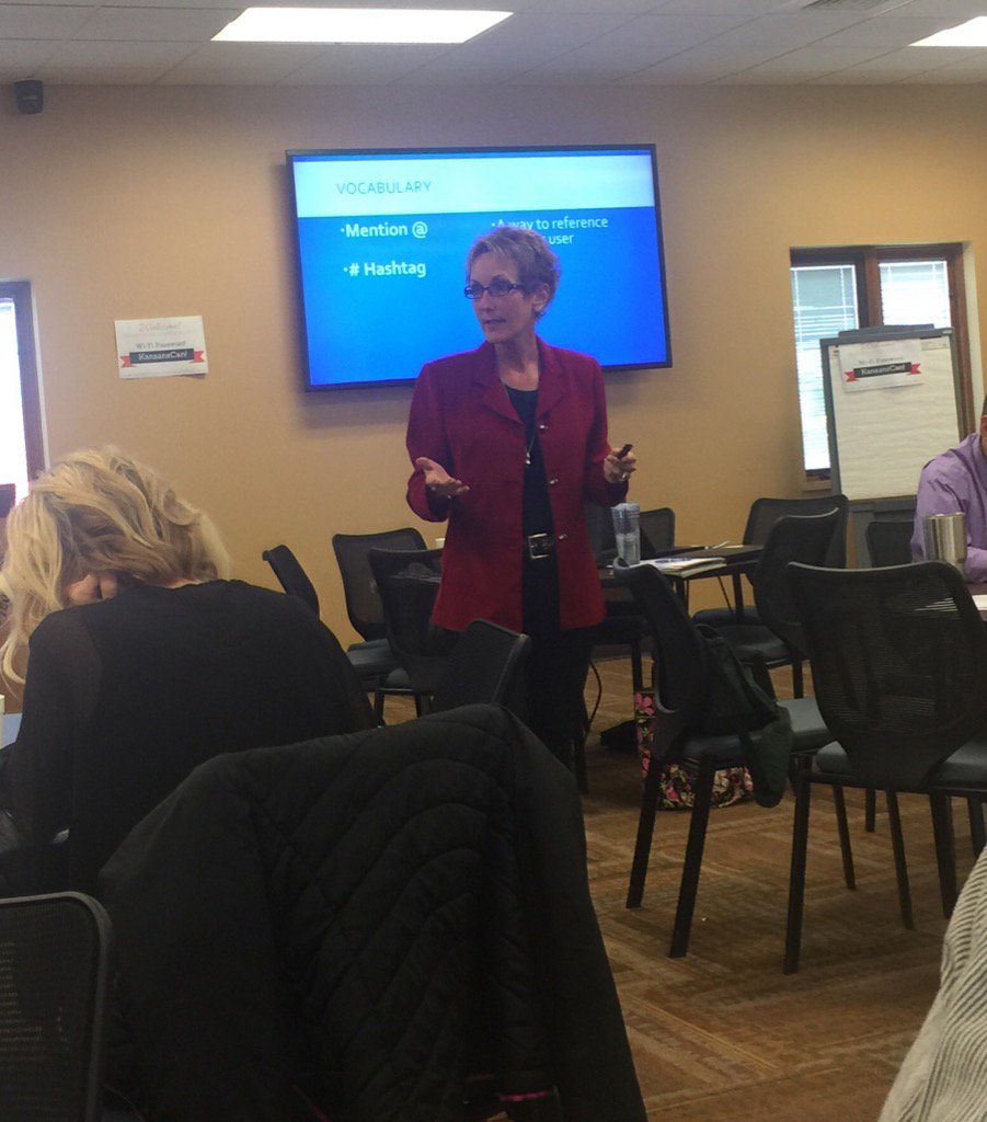 SonjaRWatkins's tweet image. #Swprsc Get your staff on Twitter.  4.1 Ed tweets each day! @swprsckelly  #PrincipalsCouncil