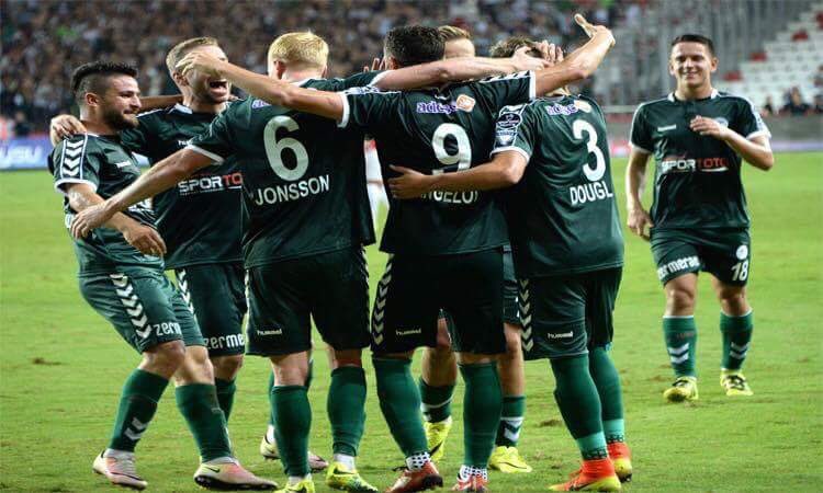 Avrupa takımı Atiker Konyaspor'umuza UEFA Avrupa Ligi'nde başarılar dilerim.