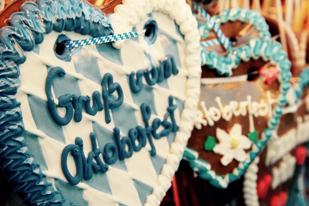 Alle Wiesn-Outfit Must-Haves für den perfekten Start ins Oktoberfest >> ow.ly/Bt6K304fh42 #modestoriesde