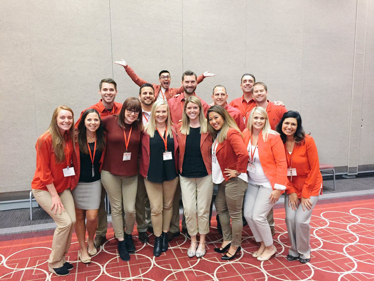 What an amazing and inspiring leadership team ❤️ I.am.lucky #G198