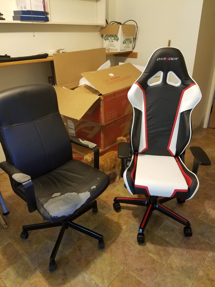 SolidJakeGG's tweet photo. My nerd posture will never be the same.  Old chair versus the new @DXRacer chairs for @Arcane8_GG https://t.co/izGotFz2mn