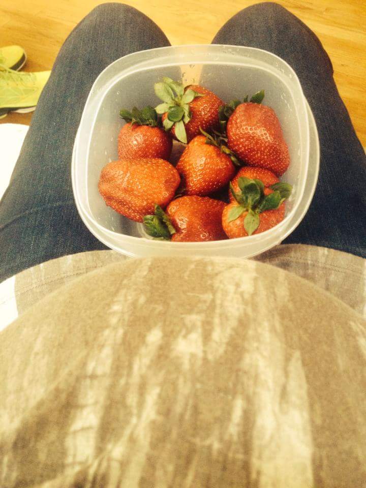 i_supers's tweet photo. Craved fresh fruit and vegetables during all my pregnancies. #iBirthSupers #surrogate #CaliforniaSurrogacy #GS #IP https://t.co/XH40S70lLm