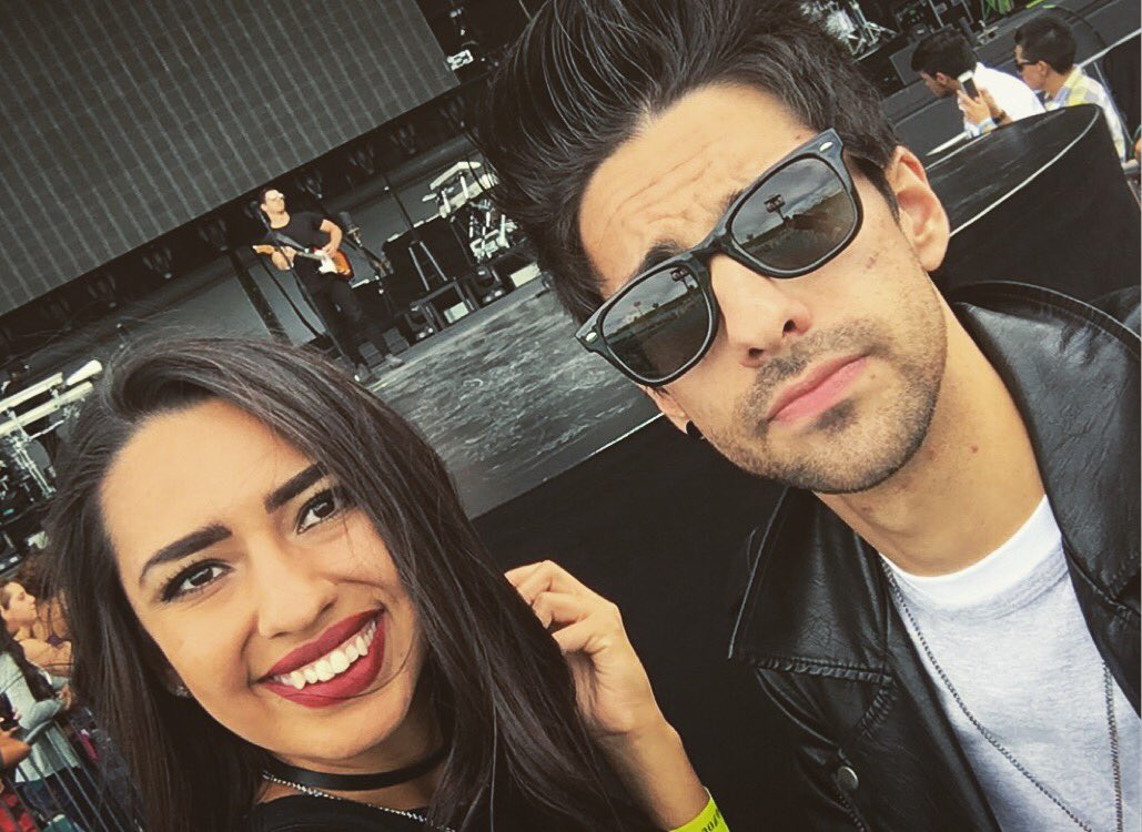mschelseachavez's tweet photo. Yesterday was fun :) I got to hang out with my brother and a Jonas Brother 😉😍🙆🏻😭🙌🏽❤️🎵
#FutureNowAlbuquerque https://t.co/OOBOrgpEc4