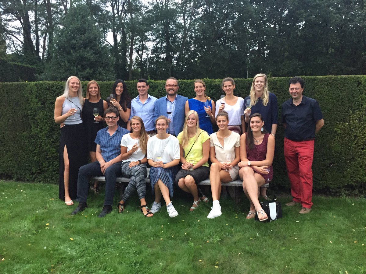 TimVerreth's tweet image. #callantvolley - Ladies in the house bij Axybel #winetasting #lekker