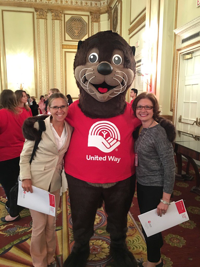 UBCUnitedWay's tweet photo. #Revup2016 meeting up with old and new friends! https://t.co/sn9YLsT0QD