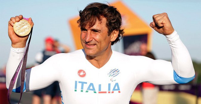 Piovegovernolad's tweet photo. ZANARDI DA RECORD: DOPO L'ORO CONQUISTA PURE L'ARGENTO! - https://t.co/r7OlSOIBXU https://t.co/mi3fSp6N9d