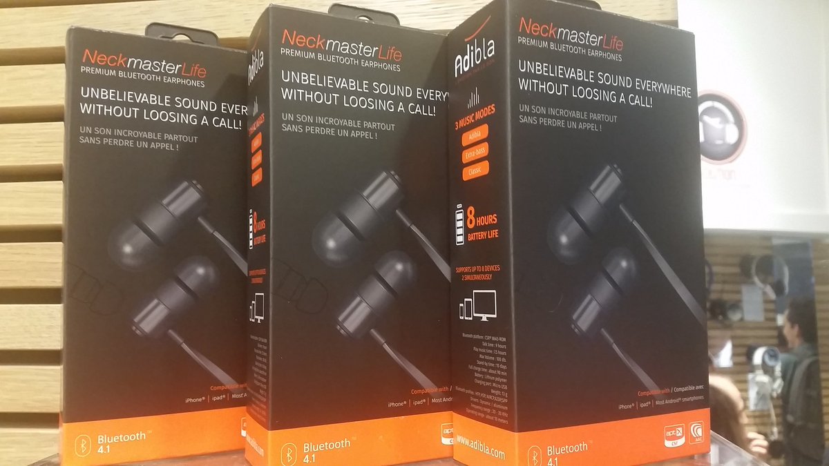 Phil_Khattou's tweet photo. En train de tester les #NewNeckmaster Live et Elite. Le dernier propose des signatures sonores bien sympas https://t.co/oJ2FBqqgho