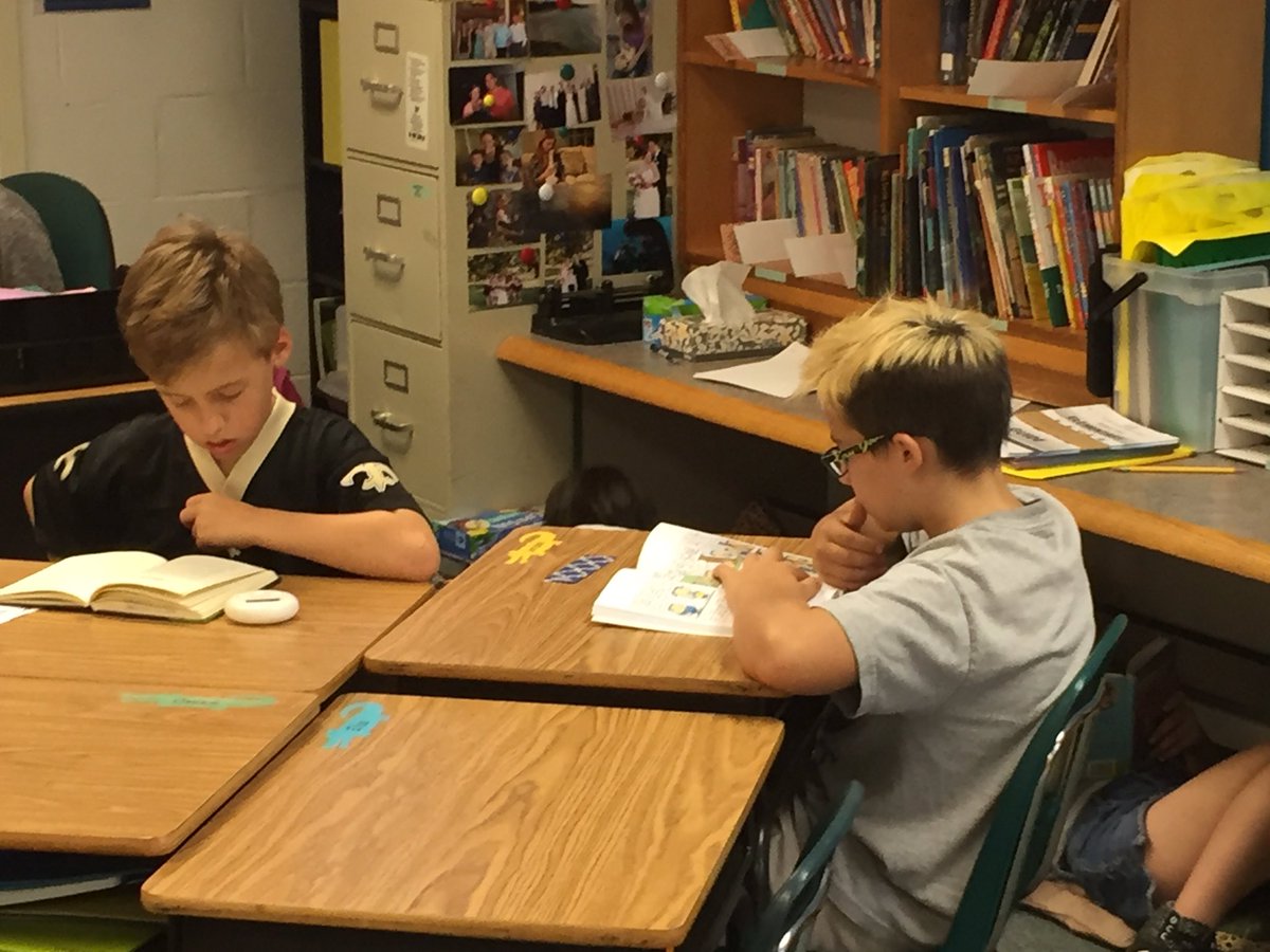 KingsGlenES's tweet photo. Reading! No matter where you like to do it - that's the name of the game at KG!
#KGreads https://t.co/dK0Oxdm2md