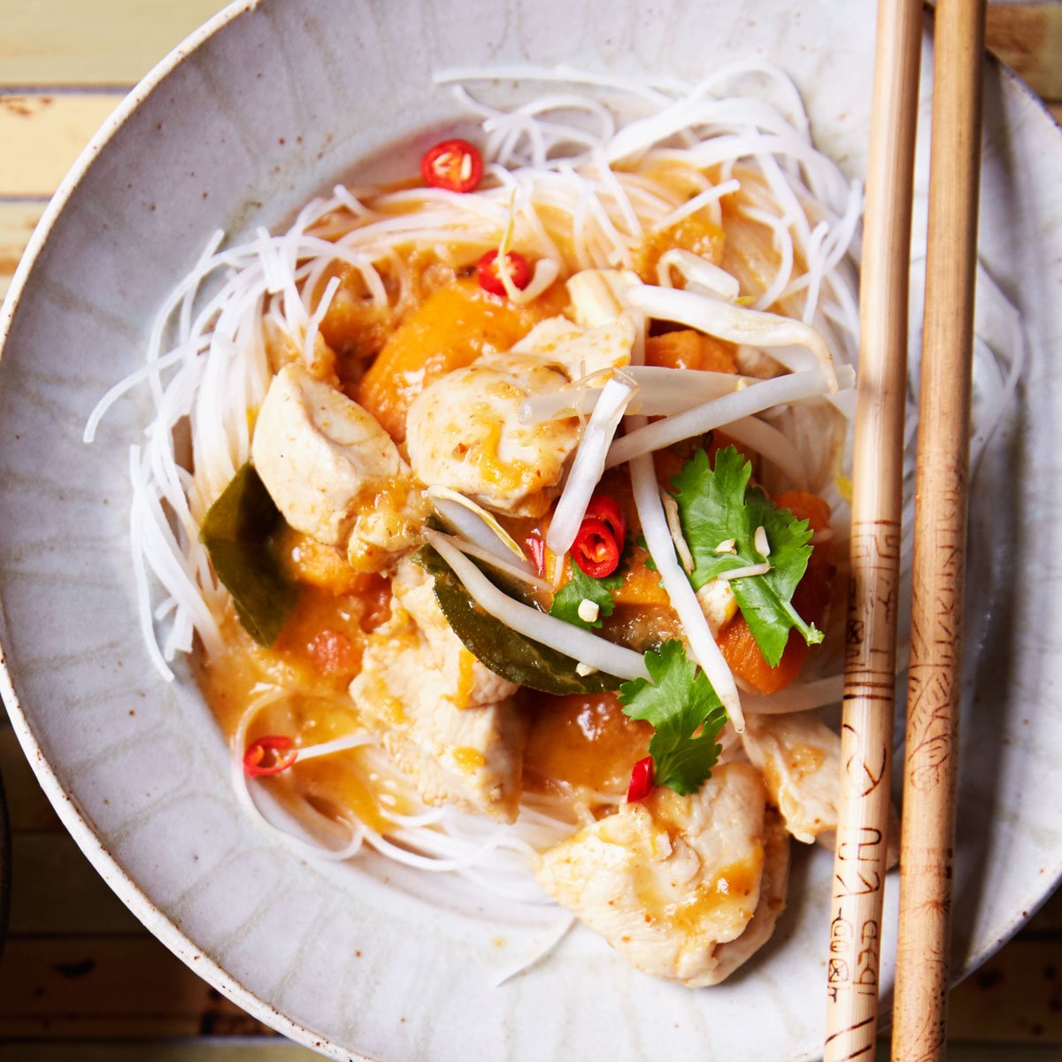 bbcgoodfood's tweet photo. .@JohnTorode1 gives one of the top-rated curries on https://t.co/jznjPG2tVZ a Thai twist... https://t.co/6LByvhdeJ8 https://t.co/XkbZiEDoFC
