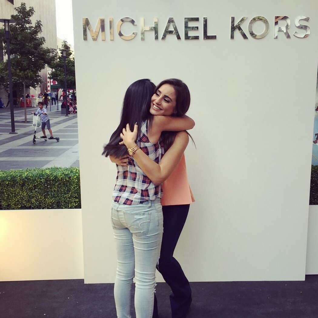 ghadayami's tweet photo. Thank you for being such a special and adorable personโคโคโค
#thishug #myidol #lovehertothemoonandback @AimeeSayah https://t.co/NBoL3VQINK