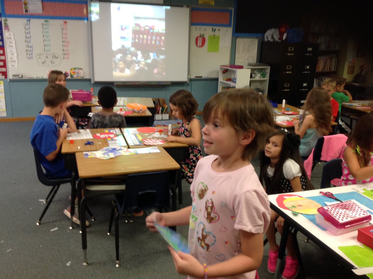 KimbraBratton's tweet photo. It's Dot Day! We Used FaceTime to share with Mrs. Artzer's 1st graders how we can inspire others. @Donald_ES #DotDay https://t.co/hqGLvIKMl4