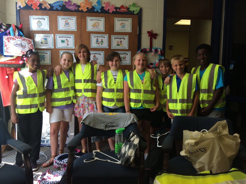 The @JesseBoydSchool Safety Squad just received their brand new vests. #fancy #keepingkidsafe #ilovesurprises