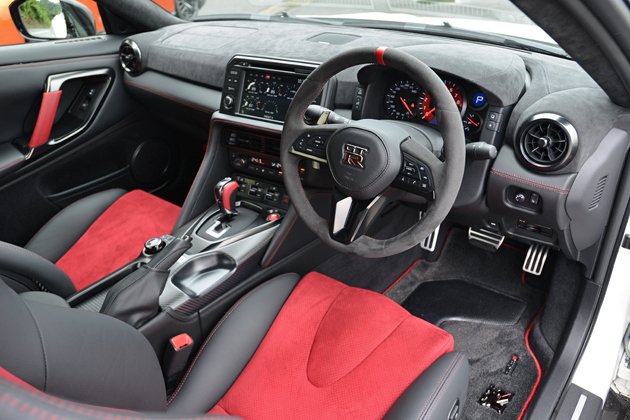 Gt R Life On Twitter Interior Details Of The 2017 Nissan