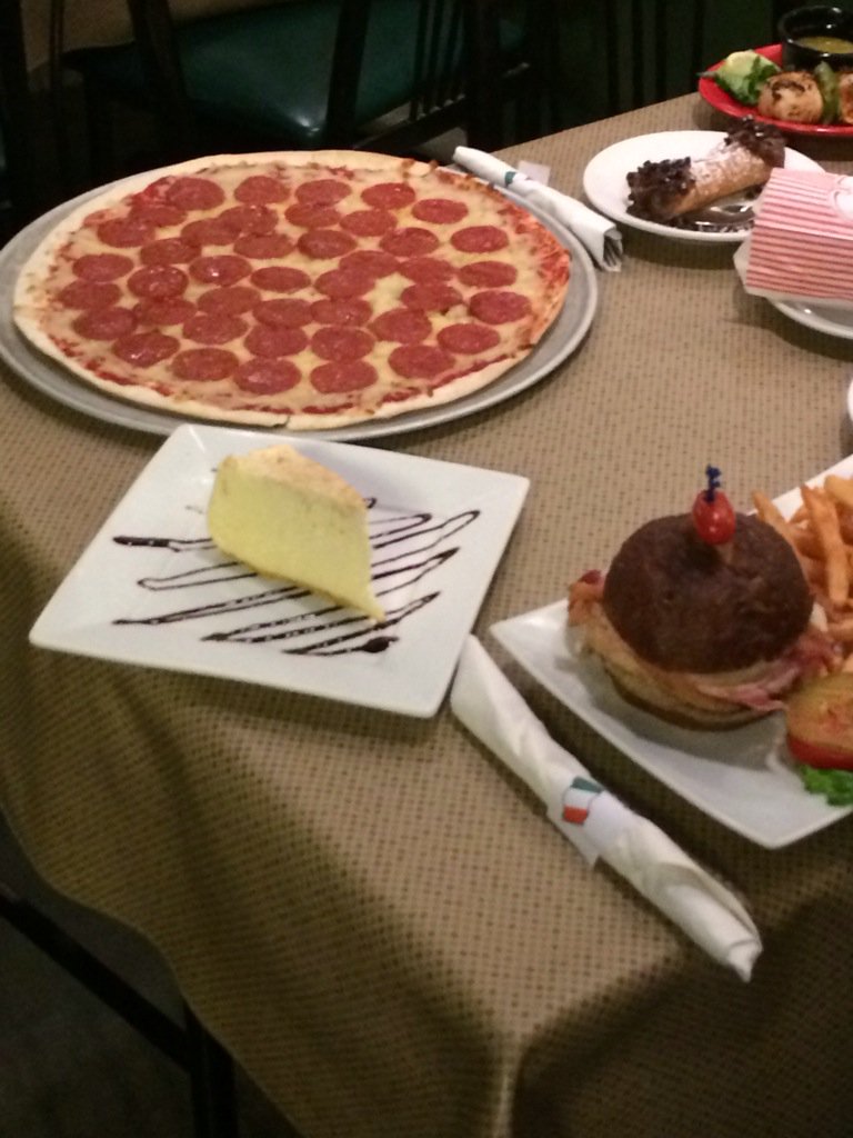Sooooo good!!! Finishing the Florissant food tour <a href="/CannolisSTL/">Cannoli's Restaurant</a>! Love it! More on <a href="/greatdaystlouis/">Great Day St. Louis</a>!
