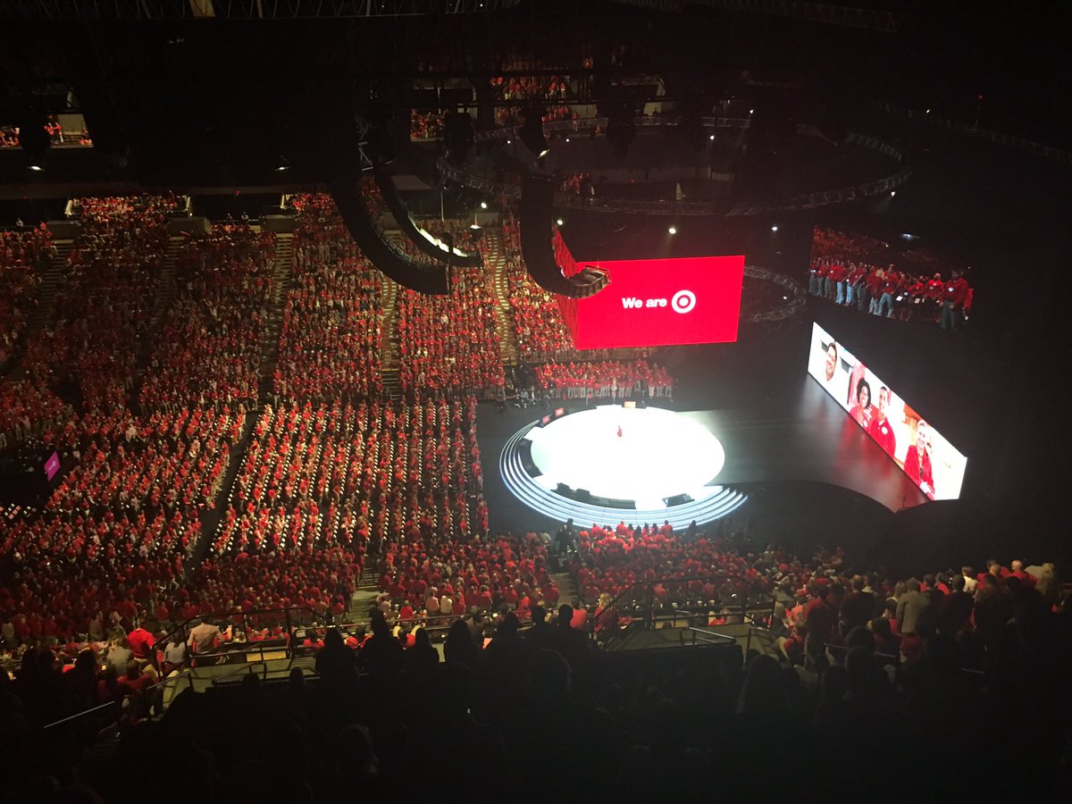 Brian Cornell requesting his <a href="/Target/">Target</a> team to come together to win in 2016. #FNM2016