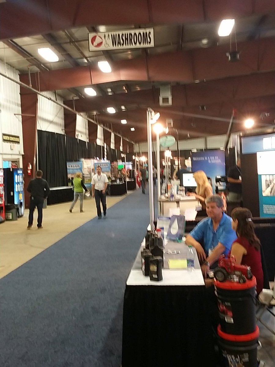 DynaFloValves's tweet photo. Enjoying exhibiting at the Lloyd show https://t.co/LS2dSilD25